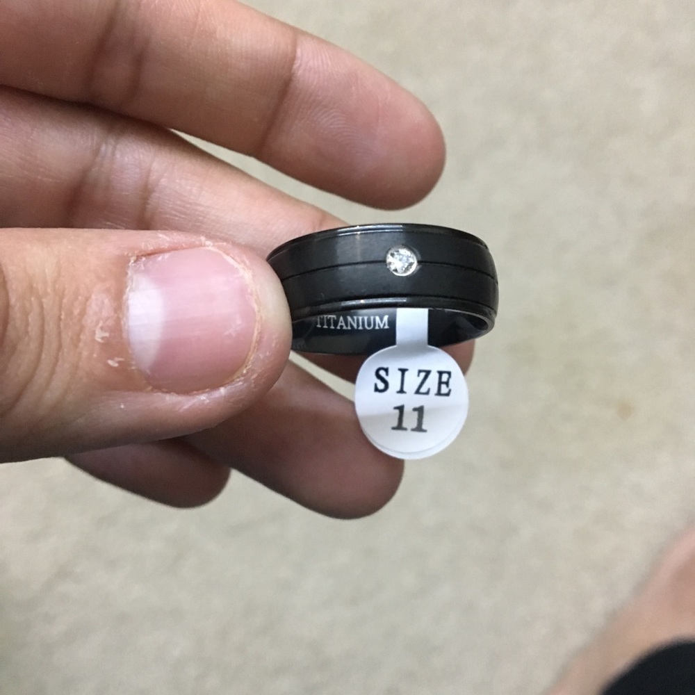 8mm Matt Black Titanium Ring with CZ Size 9-11 - Picture 7 of 8